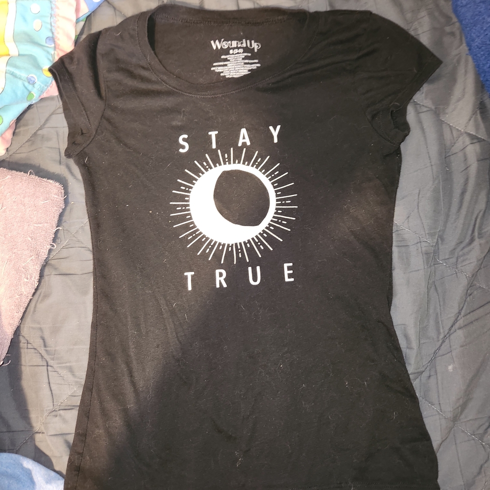 Wound Up Black Graphic Tee - Stay True Design